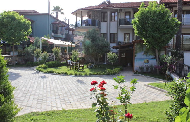 Iberia Villas - Photo 45