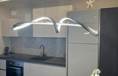 HelaMoni, New 5 Star 2 Person apartments with pool - Foto 48