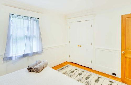 Secluded Elka Park Cabin Hot Tub and Fire Pit! - Foto 10