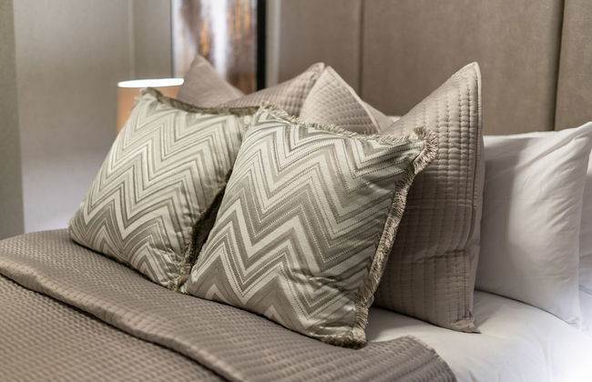 Luxury Georgian City Retreat - Hot Tub - Patio - Photo 17