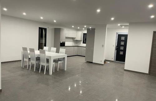 MAISON moderne avec piscine chauffée - Foto 2