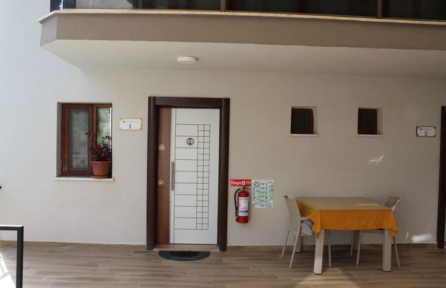 Iberia Villas - Photo 17