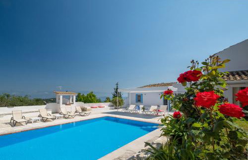 Villa Rastoni by Rastonivillas - Sunny Family Villa in the best part of Corfu! - Foto 7