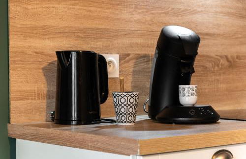 L'Émeraude de la Cité - Netflix - Clim - Proche Cité - Foto 6