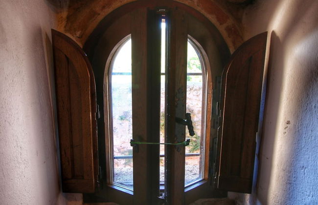 Umbria's Poolside Charm - Photo 25