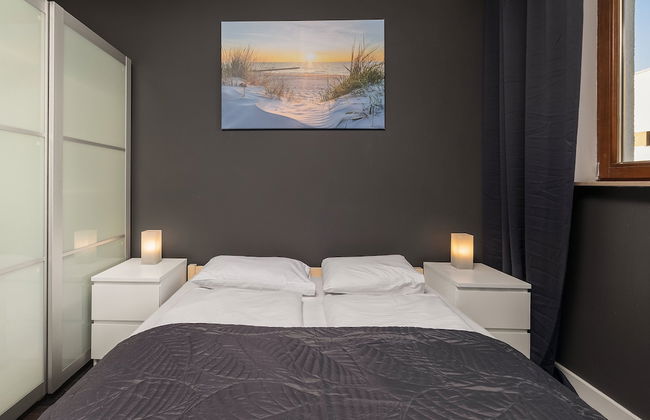 Mysterious Blue Apartment by Renters - Foto 11