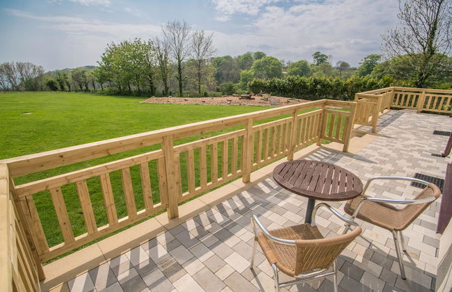 Stoneleigh Village - Photo 48