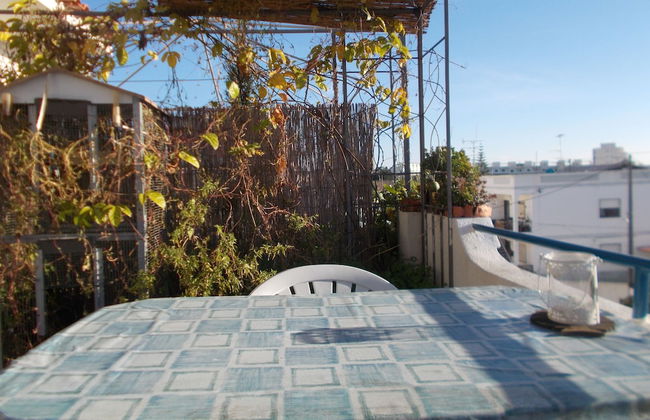 Room in Guest Room - Private Room on a Terrace With Garden - Photo 10