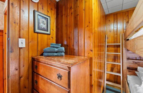 Sunset Shores - Waters Edge Cottage #2 by Simple Life Rentals - Foto 14