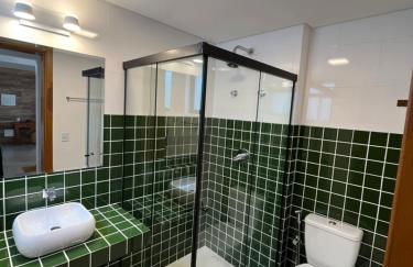 Vila Maanaim praia enseada pé na areia Ubatuba-sp - Foto 66