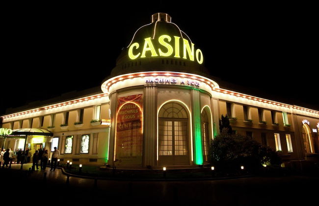 Luxury Apartment in a Gorgeous Area Called La Belle Epoque - Foto 30