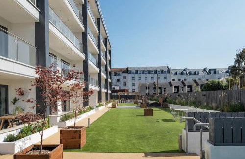 Luxury apartment close to Theatre, Barbican & Hoe 2 kings or 4 single beds secure covered parking - Foto 22