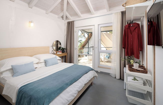 Waterman Beach Village - Photo 15