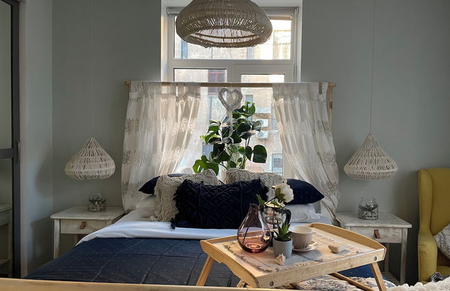 Pristine 1Br Apt in City Center - Foto 1