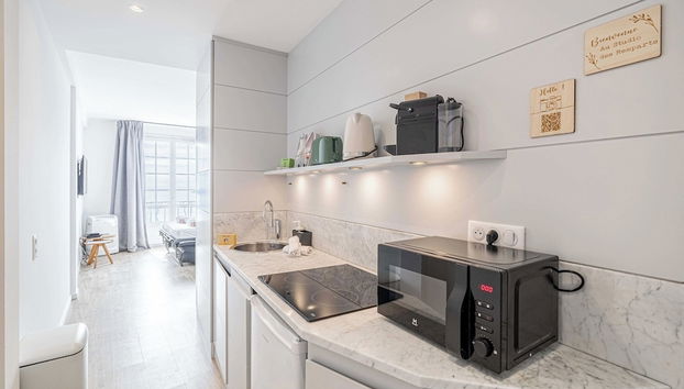 Charming Appt - 1bd/4p- sea View - Antibes Centre - Foto 5, Cocina privada