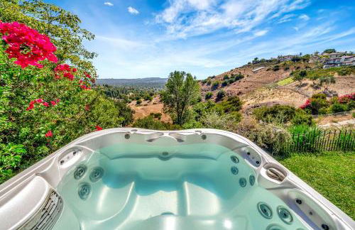 Stunning Hilltop 5BR With View And Hot Tub! - Foto 1
