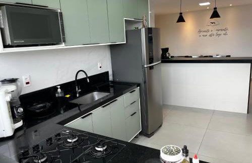 Prainha com roupa de cama e banho - Foto 23