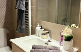 Private Room & Bath near Old Town - Foto 6