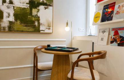 Charming Studio with Terrace near Eiffel Tower - Photo 10