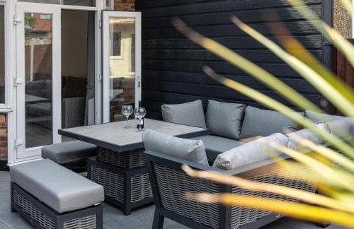 Modern home with driveway parking for 2 vehicles, near Tottenham Hotspur Stadium, White Hart Lane Train Station - Foto 2