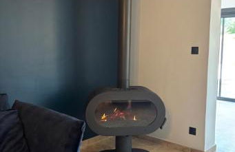 Villa Soleil Piscine Jacuzzi Pétanque Espace bbq billard et salons extérieurs - Foto 21