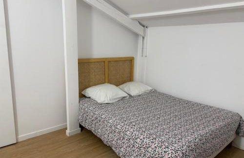 Paris Eiffel Tower et Disney apartments, parkings gratuits et sécurisés, 10 minutes métro to Paris - Foto 29