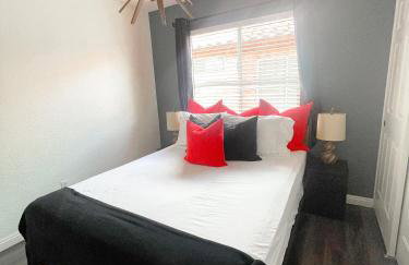 VEGAS GEM 4BDR KING BED Wifi GARAGE PRKNG - Foto 37