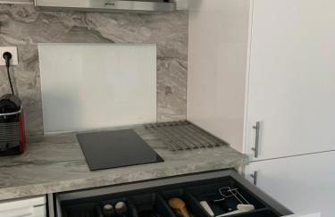 Beau Studio climatisé, parking privé Sanary centre - Foto 8