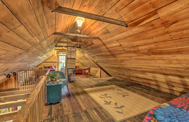 Rustic Cabin in the Woods: 2-acre Fishing Pond - Foto 35