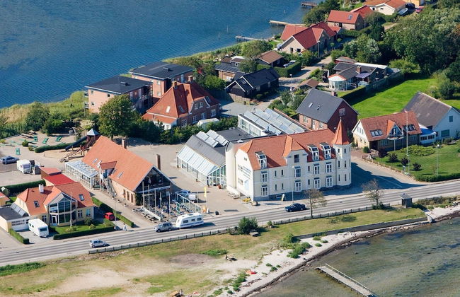 6 Person Holiday Home on a Holiday Park in Hejls - Foto 15