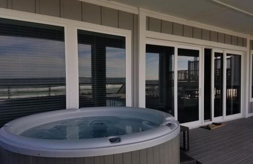 Making Waves - Huge Heated Beachfront Pool & Hot Tub! Best In Pcb! - Foto 9