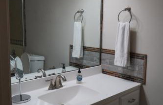 Modern and Cozy 3BR Memphis with Jetted Tub - Foto 14