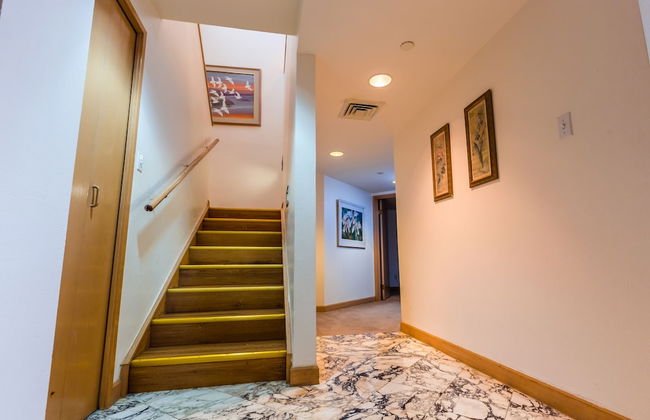 Alupang Beach Tower - Foto 11