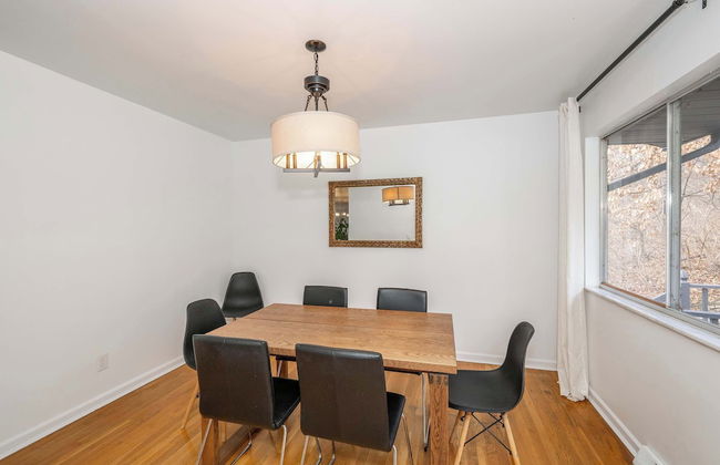 Top Notch City Escape w King Bed - Foto 36