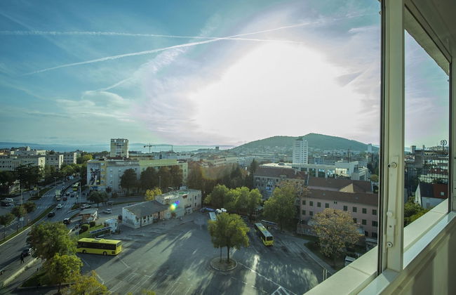 Mar - With View - A1-blue - Foto 19