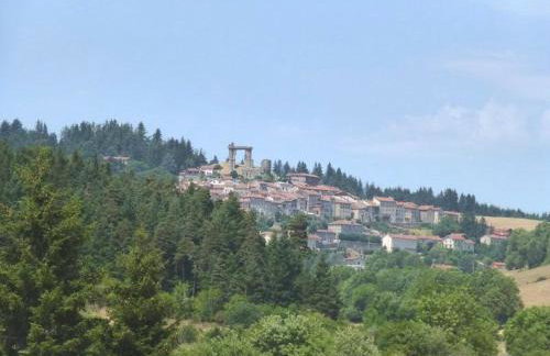 Maison calme avec grand terrain, proche commodités et sites médiévaux - FR-1-582-133 - Foto 3
