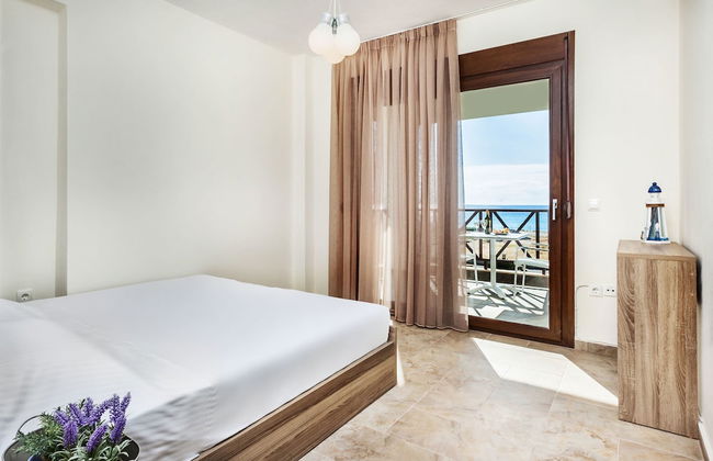 Sunset Villas - Photo 16