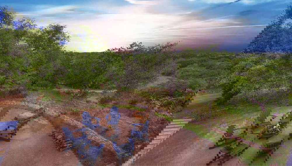 Serene Creek Front Home With Games+grill! - Foto 1, Imagen principal