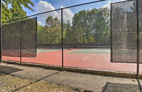 Burke Family Home with Deck and Easy City Access! - Foto 33