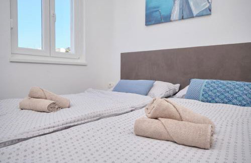 Queen's Lodge Mastrinka by Litto - Photo 8