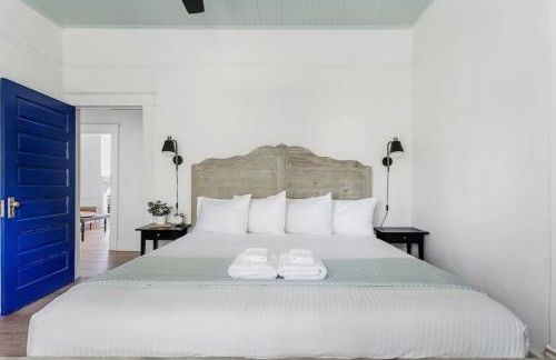 Urban Farmhouse-Sleeps 8 - Foto 29