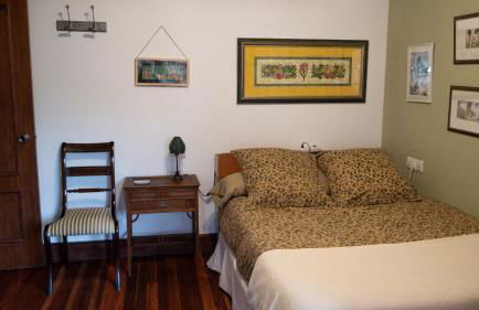 Spacious cozy apartment with easy and free parking - Foto 5