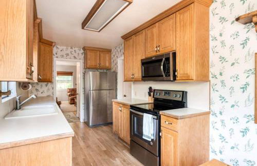 Millcreek Home, Quick Access to Canyons and Skiing - Foto 25