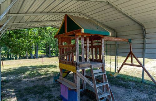 Charming Family Getaway Near Medina River - Foto 37