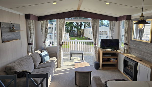 3 Bed-sleeps 8-free Parking-5 Min to Beach - Foto 2, Imagen principal