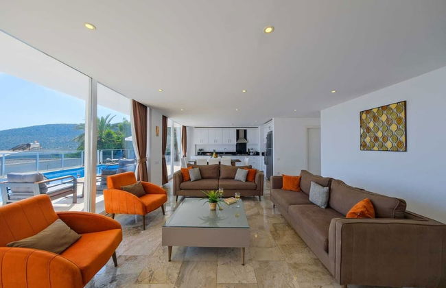 Villa Lumiere 3 Luxurious 5 bed Villa in Kiziltas Kalkan With sea Views - Photo 26