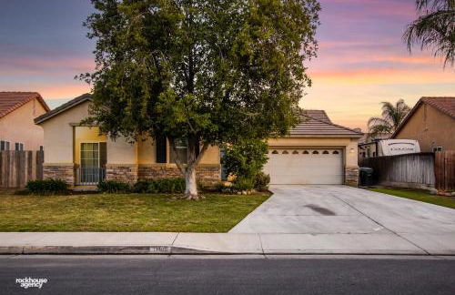 NorthWest Farmhouse - Photo 4