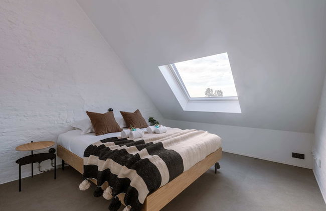 House K in Kortrijk With 2 Bedrooms and 2 Bathrooms - Photo 5