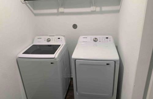 4Bed 2Bath Entire Home - Foto 15