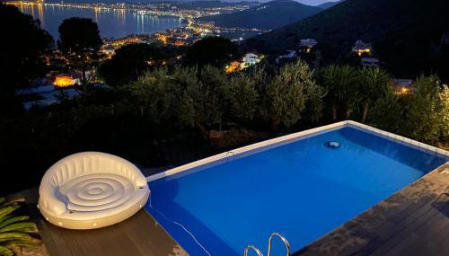 Il Casale villa con piscina e giardino vista mare - Foto 1